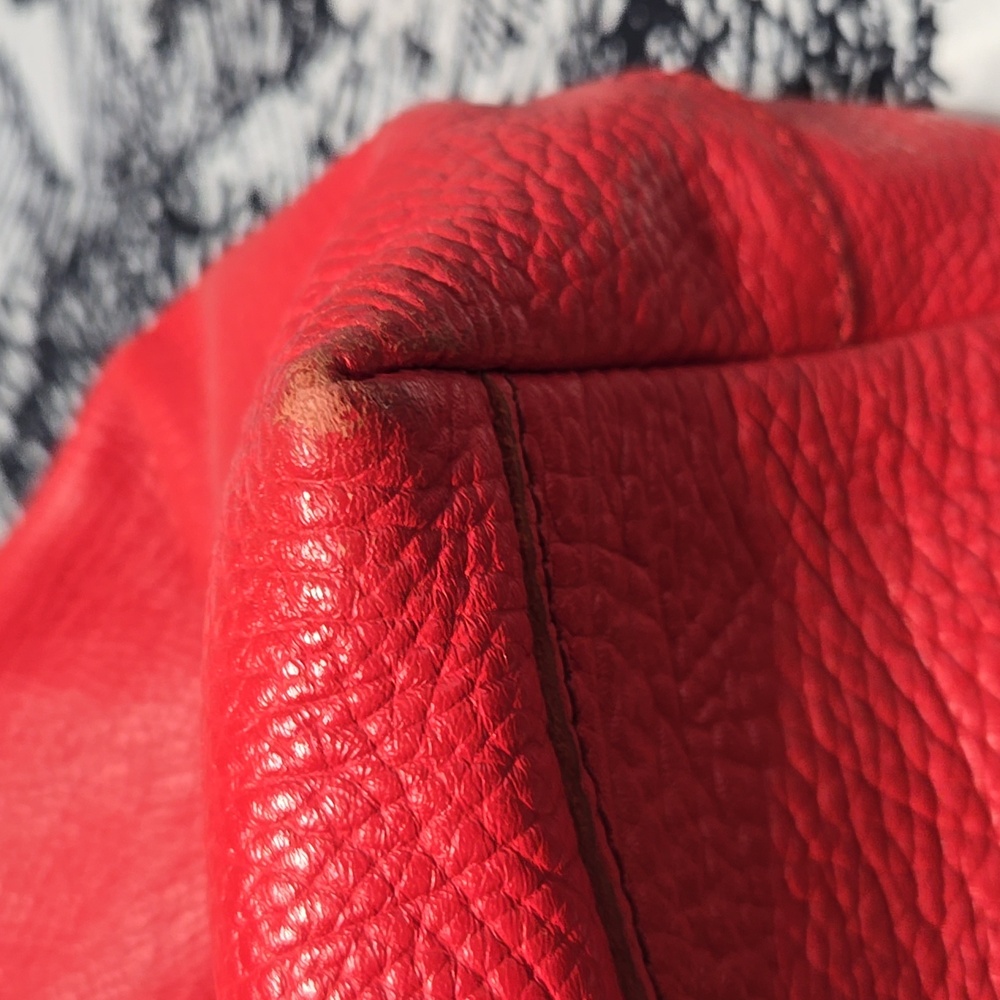 Red Leather Shoulder Bag - Picture 4 of 9